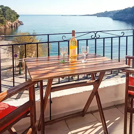 γαλάζια θέα 3 Apartment
